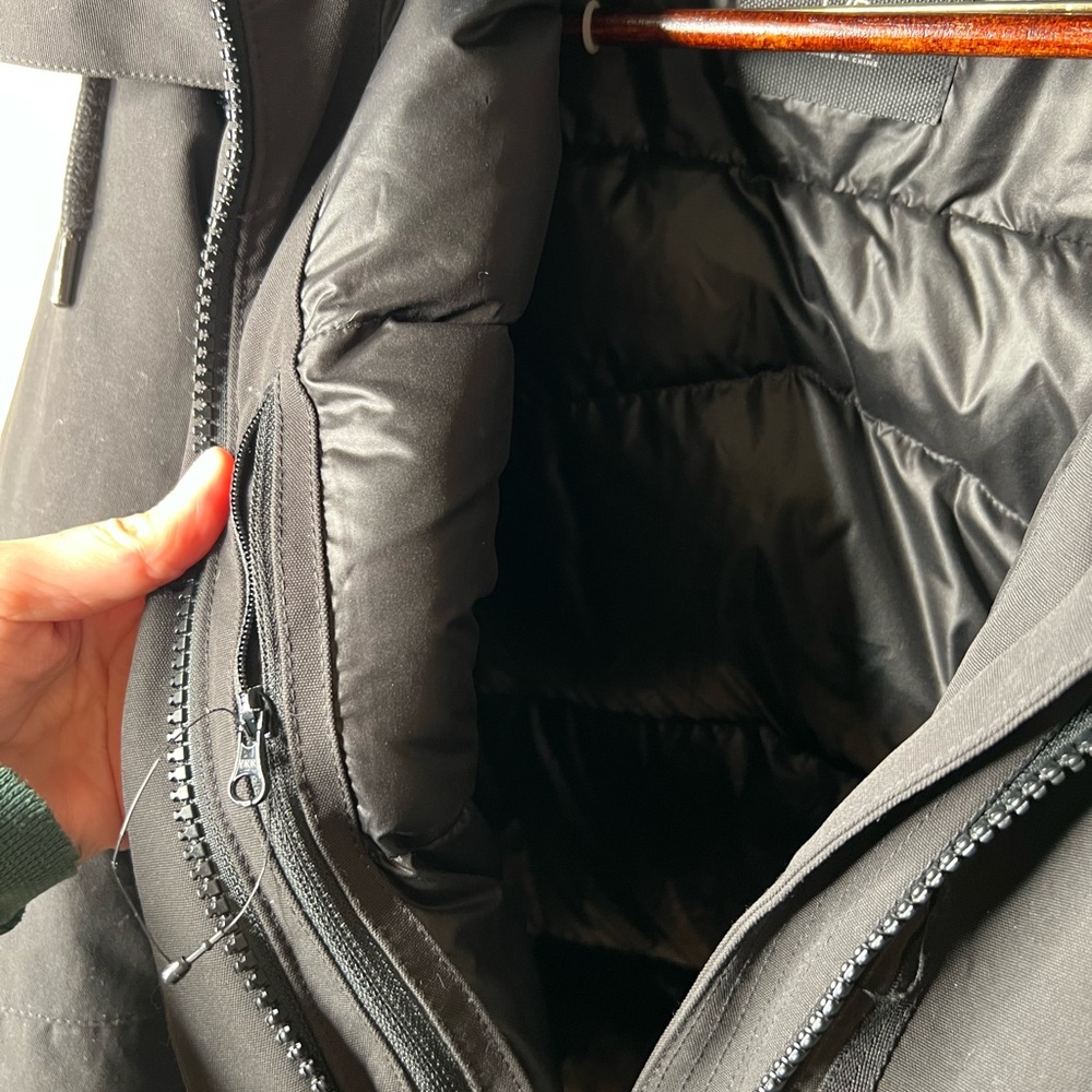 Women’s Helly Hansen Svalbard 2 Down Parka. Black… - image 7